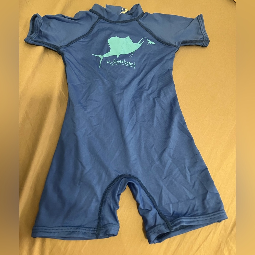 H2overboard Toddler Swimsuit Rashguard Fish Size 2T Blue Worn Once, upf 50